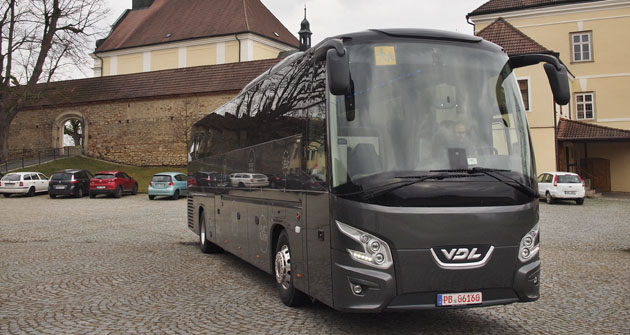 Luxusní dálkový autobus VDL Futura FHD 2