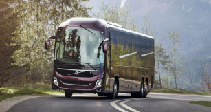 Nový autobus Volvo 9900