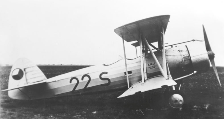 Prvorepublikový dvouplošník Praga E 141 se zastavěným motorem ZOD-260.