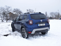 Dacia Duster – Upravena byla i záď, nové jsou koncové svítilny