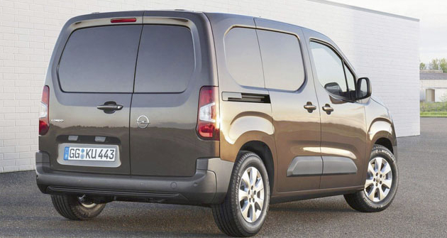 Nová kompaktní dodávka Opel Van překonává většinu svých konkurentů objemem nákladového prostoru až 4,4 m3, užitečným zatížením až 1000 kg a maximální přepravní délkou až 3440 mm. Nová kompaktní dodávka Opel Van překonává většinu svých konkurentů objemem nákladového prostoru až 4,4 m3, užitečným zatížením až 1000 kg a maximální přepravní délkou až 3440 mm.