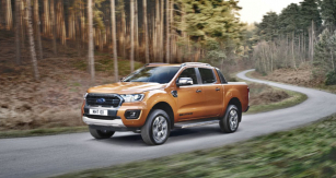 Pick-up Ford Ranger Wildtrak nabízí ještě více komfortu v interiéru