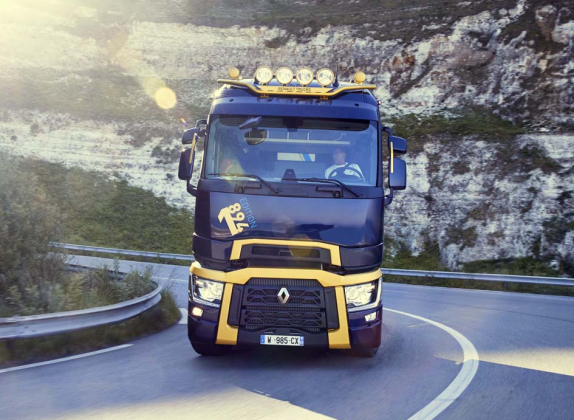 Limitovaná série 125 vozidel Renault Trucks T High 1894. Limitovaná série 125 vozidel Renault Trucks T High 1894.
