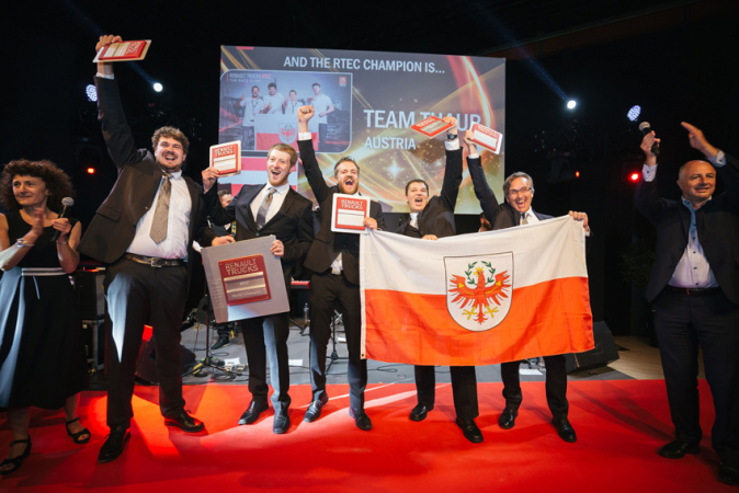Rakouský tým Thaur se stal vítězem soutěže a získal titul „Nejlepší poprodejní tým Renault Trucks.“