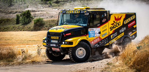 Martin Macík jr. si dojel s novým soutěžním speciálem Iveco PowerStar "Karel" na Baja Aragń 2019 pro první vítězství. Martin Macík jr. si dojel s novým soutěžním speciálem Iveco PowerStar "Karel" na Baja Aragń 2019 pro první vítězství.