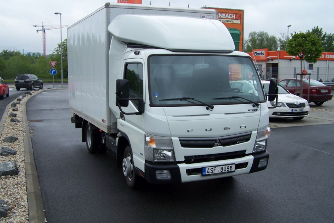 Fuso Canter 3C15 skříň