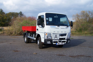 Fuso Canter 6S15 nosič kontejnerů