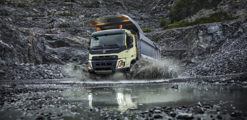 Volvo FMX v roce 2020.