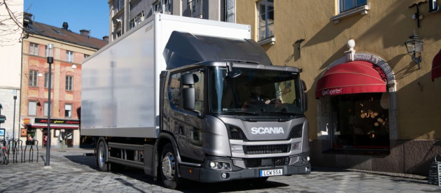 Nové elektronické aktivní řízení (Electric Active Steering, EAS) od společnosti Scania Nové elektronické aktivní řízení (Electric Active Steering, EAS) od společnosti Scania