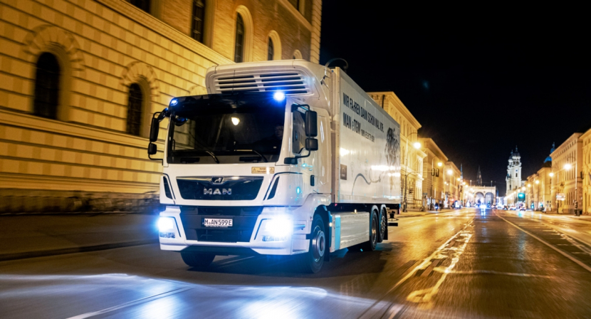 Testovacími jízdami v centru Mnichova společnost MAN dokázala, že elektrické trucky se dají efektivně využívat i v citlivých částech dne.