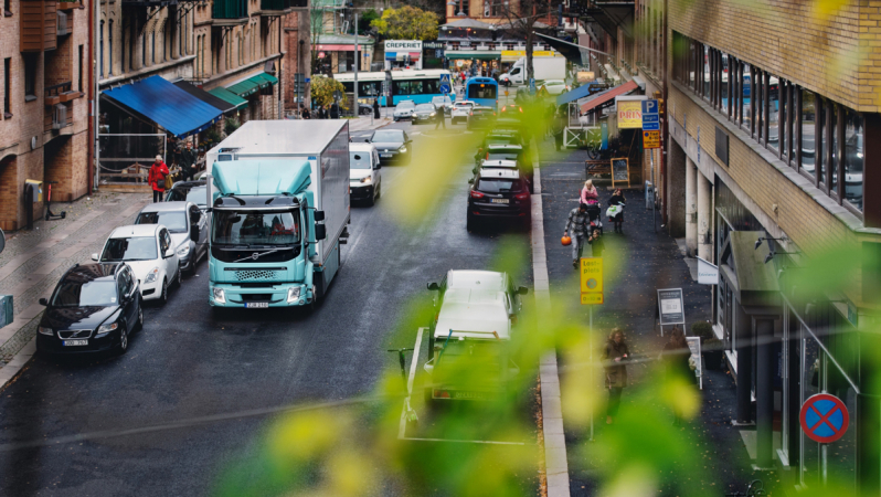 ICA Sweden začíná svou cestu elektrifikace s Volvo Trucks