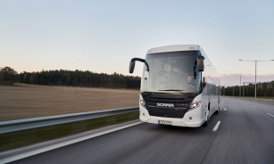 Scania Touring 