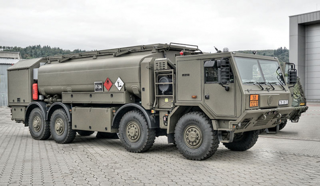 Cisternové vozidlo CAPL-16M1 na podvozku TATRA FORCE 8x8. Cisternové vozidlo CAPL-16M1 na podvozku TATRA FORCE 8x8.