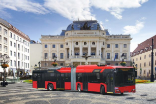 Trolejbusy Škoda 27 TR budou vozit cestující v Bratislavě