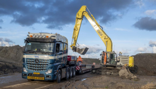 Mercedes Actros