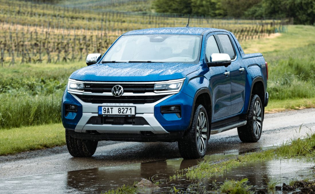 Nový Volkswagen Amarok je na českém trhu. V základu stojí 911