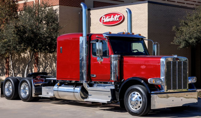 Peterbilt 589