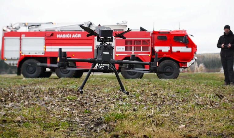 Tatra CZVS 40 Force 8x8