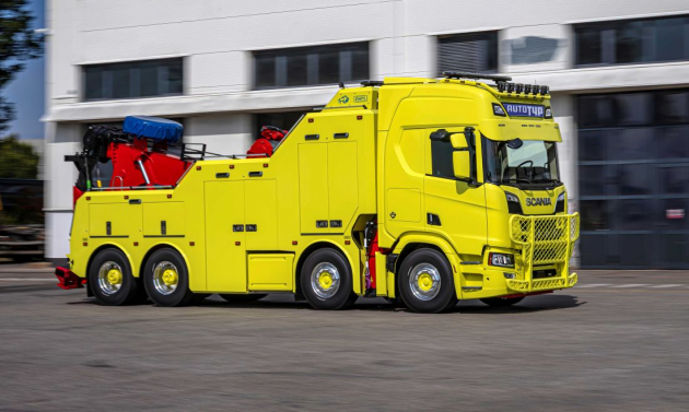 Scania odtahový speciál